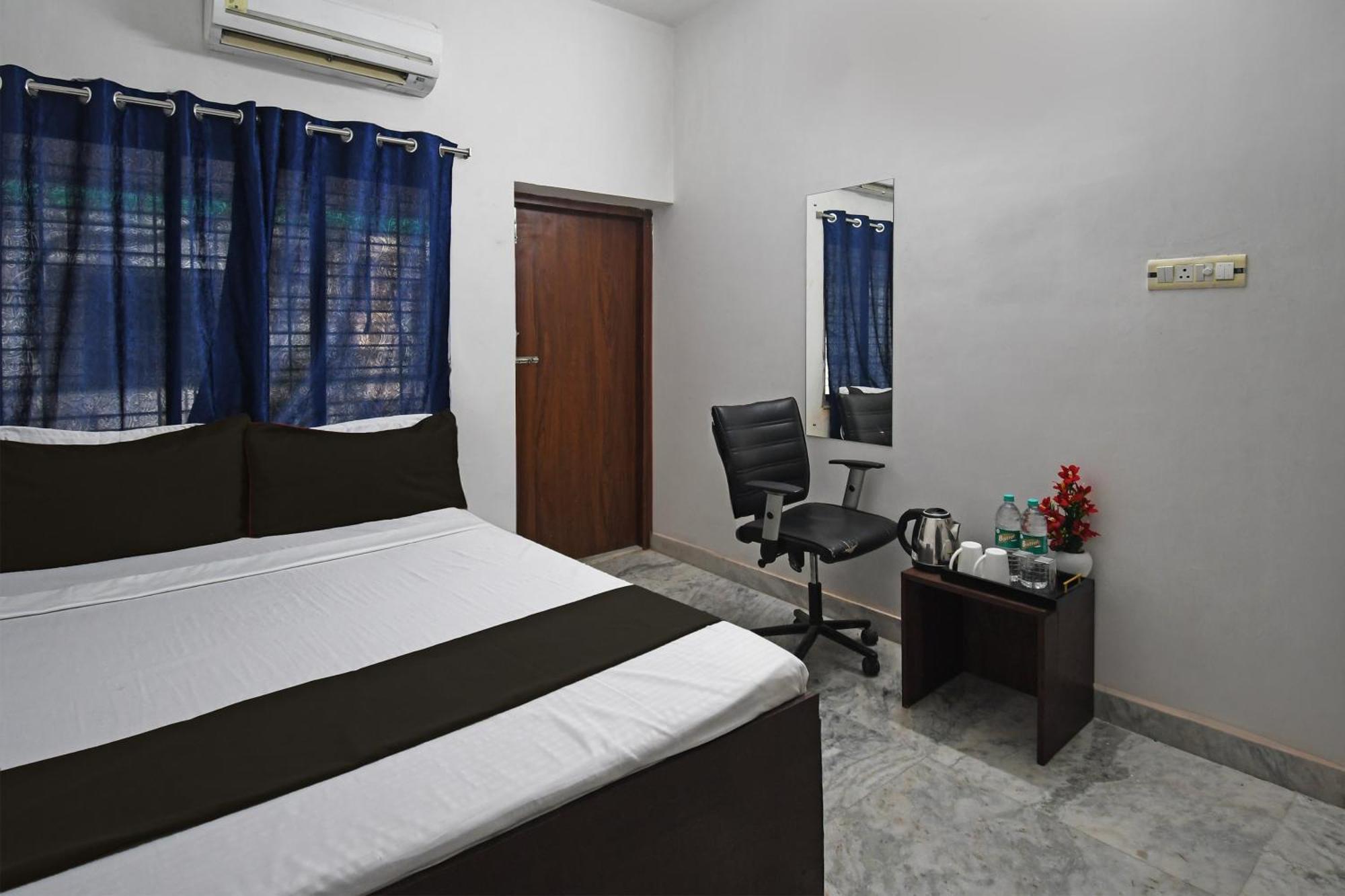 Oyo Hotel Chinar Park โกลกาตา ภายนอก รูปภาพ